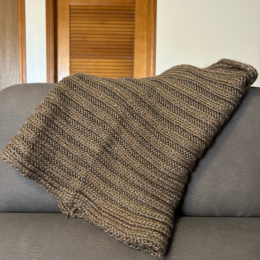 Sparky gray infinity scarf